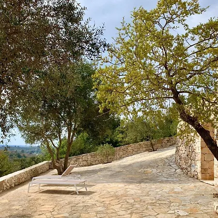 Trullo Vittoria Villa *