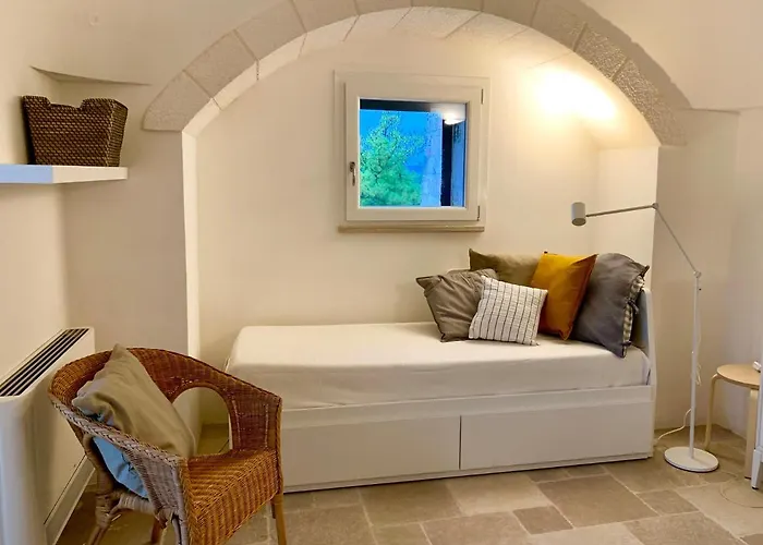 Willa Trullo Vittoria *